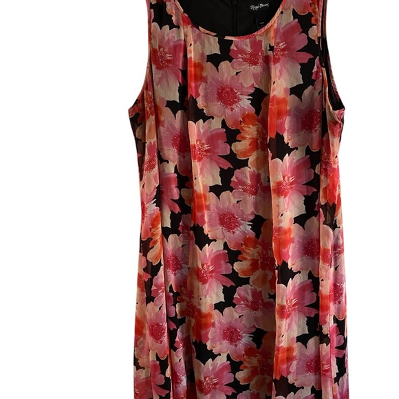 Maggie Barnes Dresses & Skirts - Maggie Barnes Vibrant Floral Midi Dress